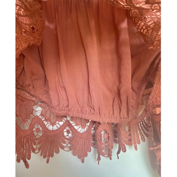 LA Hearts Off the Shoulder Crochet Cropped Top - Picture 6 of 8